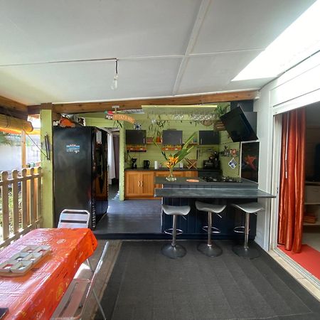 Le Nid D'Amour Avec Sa Piscine Et Jacuzzi Chauffes Saint-Joseph Exteriér fotografie