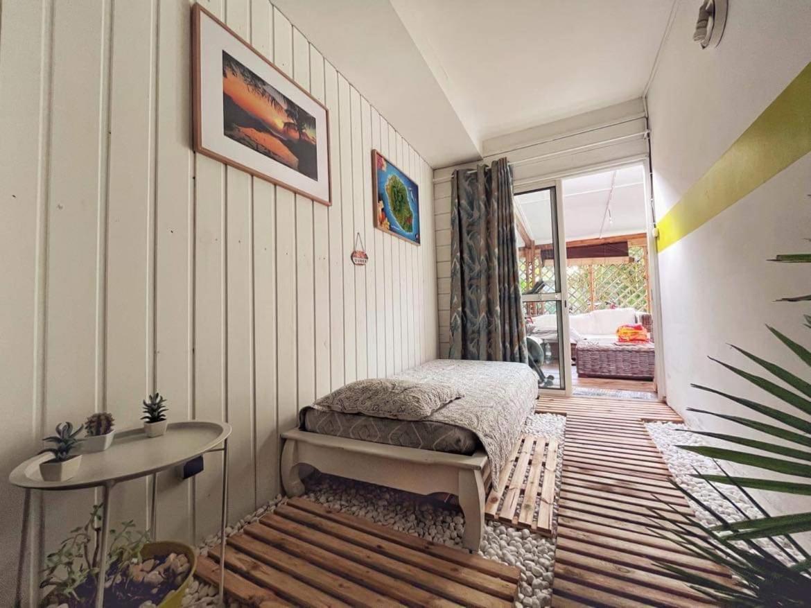 Le Nid D'Amour Avec Sa Piscine Et Jacuzzi Chauffes Saint-Joseph Exteriér fotografie
