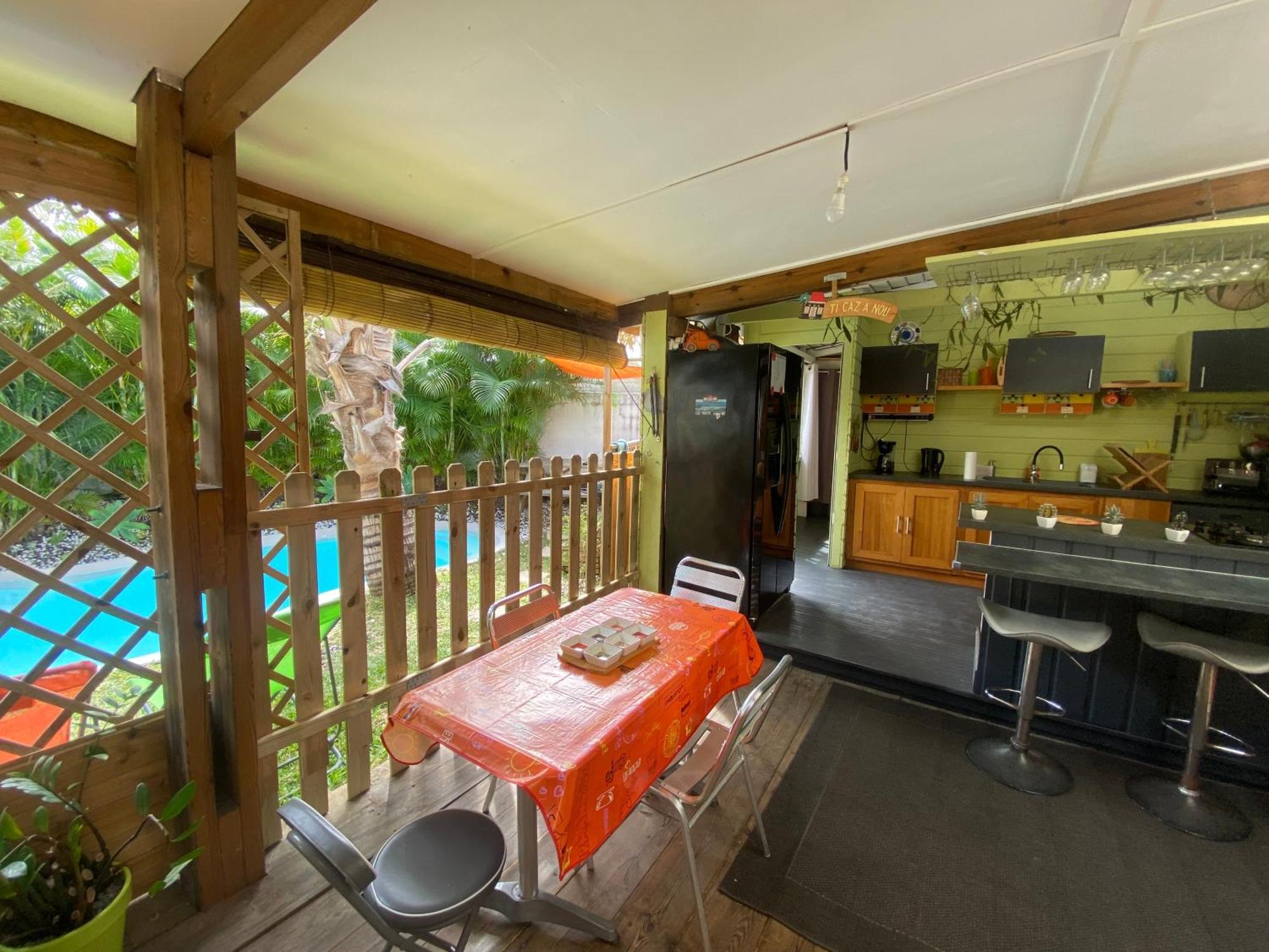 Le Nid D'Amour Avec Sa Piscine Et Jacuzzi Chauffes Saint-Joseph Exteriér fotografie